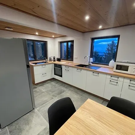 Renove Pour 12 Pers. A Super - Fr-1-814-89 * Besse-et-Saint-Anastaise